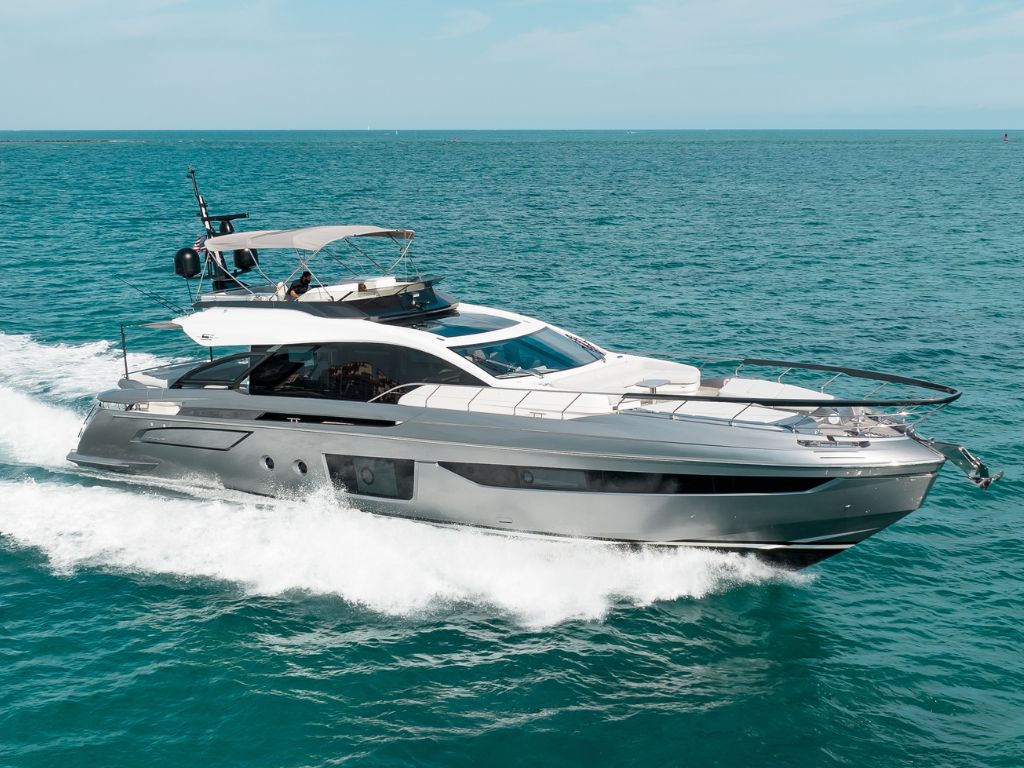 Azimut S8